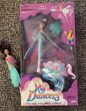 Boneca e lançador Sky Vintage Dancers Sea Crystal Jakks (2004) com caixa e boneca comprar usado Boneca e lançador Sky Vintage Dancers Sea Crystal Jakks (2004) com caixa e boneca comprar usado  Enviando para Brazil