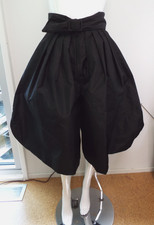 Calça e cinto gaúcho vintage década de 1980 Mimi Trujillo seda preta Culotte médio comprar usado  Enviando para Brazil