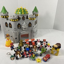 Lote de pilotos e bonecos Nintendo Super Mario Brothers Bowser’s Castle Mario Kart, usado comprar usado  Enviando para Brazil