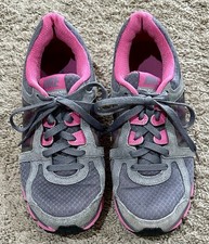 Tênis esportivo Nike Dual Fusion ST2 cinza e rosa 454240-000 tamanho 10 comprar usado  Enviando para Brazil