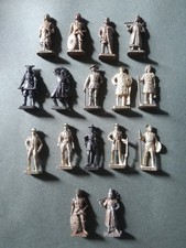 Lot figurines kinder d'occasion  Chartres