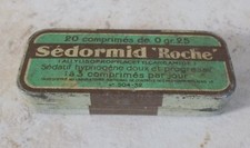 Antique metal medicine d'occasion  Expédié en Belgium