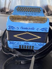 Cantabella reyna acordeon for sale  San Antonio