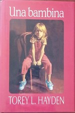 Una bambina torey usato  Novara