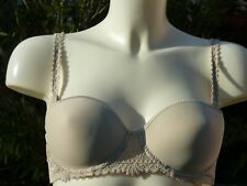 Soutien gorge chantelle d'occasion Soutien gorge chantelle d'occasion  Saint-Zacharie