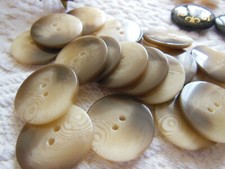 Lot boutons vintage d'occasion  Senozan