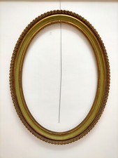 Cornice ovale stile usato  Maglie