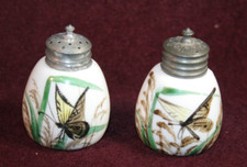 Antique milk glass d'occasion  Expédié en Belgium