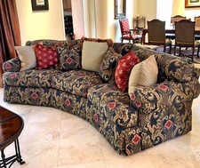 Gorgeous henredon curved for sale  Bradenton