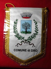 Gagliardetto fanion comune usato  Paterno