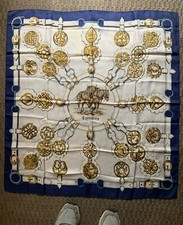 Rare beau foulard d'occasion  Villetaneuse