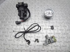 1999 99-03 Yamaha XV1600AL Roadstar 1600 conjunto de trava interruptor de ignição chave de tampa de combustível comprar usado 1999 99-03 Yamaha XV1600AL Roadstar 1600 conjunto de trava interruptor de ignição chave de tampa de combustível comprar usado  Enviando para Brazil