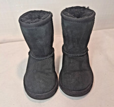 Uggs little girls for sale  Roselle