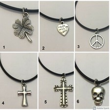 Collana cucciu ciondolo usato  Pescara