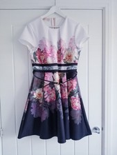 Vestido Ted Baker pintado Posie Valerey skatista tamanho 4 Reino Unido 14 vestido com cinto elástico comprar usado  Enviando para Brazil