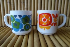 Mugs arcopal rétro d'occasion  Pornic