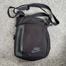 Nike black crossbody for sale  BEXHILL-ON-SEA