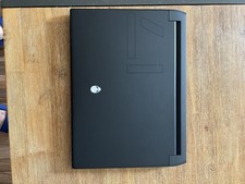Dell alienware m17 gebraucht kaufen  Wernau (Neckar)
