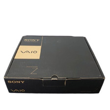 Sony vaio vpcz usato  Spedire a Italy
