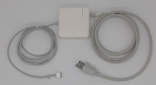 Apple alimentatore caricatore usato  Spedire a Italy
