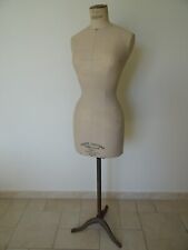 Mannequin femme stockman d'occasion  La Chapelle-Saint-Luc