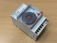 Legrand zeitschaltuhr microrex gebraucht kaufen  Biebertal