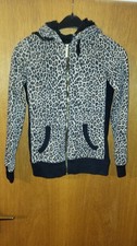 Kapuzenjacke leopardenmuster d gebraucht kaufen  Rohr i.NB
