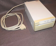 Sony UP-D890 Digital Graphic Printer / Digital Schwarzweißdrucker comprar usado Sony UP-D890 Digital Graphic Printer / Digital Schwarzweißdrucker comprar usado  Enviando para Brazil