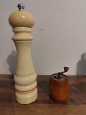 Old pepper mill d'occasion  Expédié en Belgium