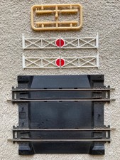 oo gauge level crossing for sale oo gauge level crossing for sale PETERBOROUGH