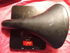 Black bicycle seat for sale  HUNGERFORD