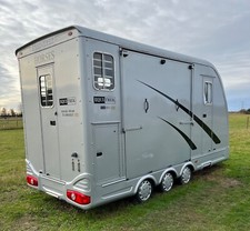 nugent horse trailer for sale nugent horse trailer for sale CANTERBURY