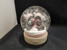 P846 bear figurine for sale  HUNTINGDON