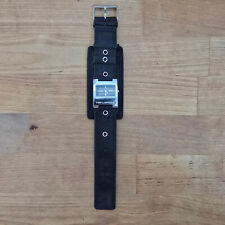 Montre cuir noir d'occasion  Chaville