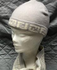 Fendi cuffia lana usato  Prato