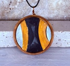 Ciondolo collana olive usato Ciondolo collana olive usato  Magione