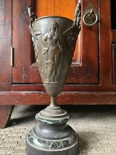 Ancienne coupe bronze d'occasion  Villetaneuse