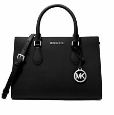 Michael kors borsa usato  Spedire a Italy