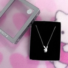 Playboy necklace d'occasion  Expédié en Belgium