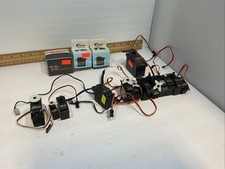 LOTE DE 16 SERVOS PADRÃO VINTAGE MODELO DE AVIÃO R/C: FUTABA, HITEC, JR e muito mais comprar usado  Enviando para Brazil