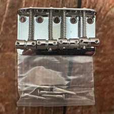 Ponte de baixo Fender Squier Mini P fabricante de equipamento original comprar usado  Enviando para Brazil