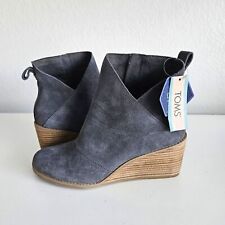 Nwt toms suede for sale  Canyon Country