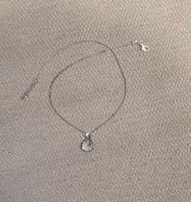 Collier chaîne argentée d'occasion  Monistrol-sur-Loire