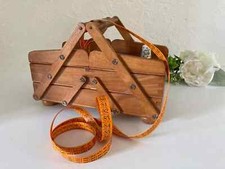 Ancienne petite travailleuse d'occasion  Donnemarie-Dontilly
