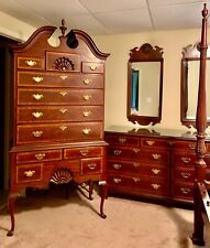 Banded mahogany bedroom for sale  Villa Rica