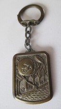 Porte clé vintage d'occasion  Calonne-Ricouart