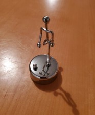 PESO DE PAPEL JOGADOR DE FUTEBOL - Figura de bastão de metal decoração escolar mesa chute bola comprar usado  Enviando para Brazil