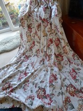 Single long curtain for sale Single long curtain for sale  NEWCASTLE