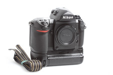 Nikon F6 Gehäuse Body Black analoge SLR comprar usado  Enviando para Brazil