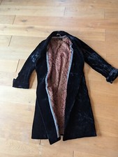 Schwerer schwarzer samtmantel gebraucht kaufen  Grünsfeld